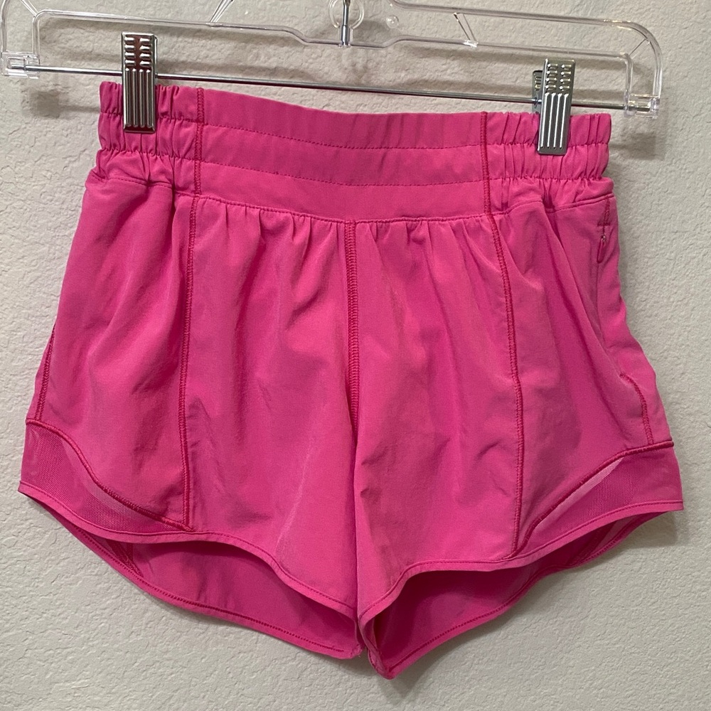 Lululemon Hotty Hot Shorts, 4”